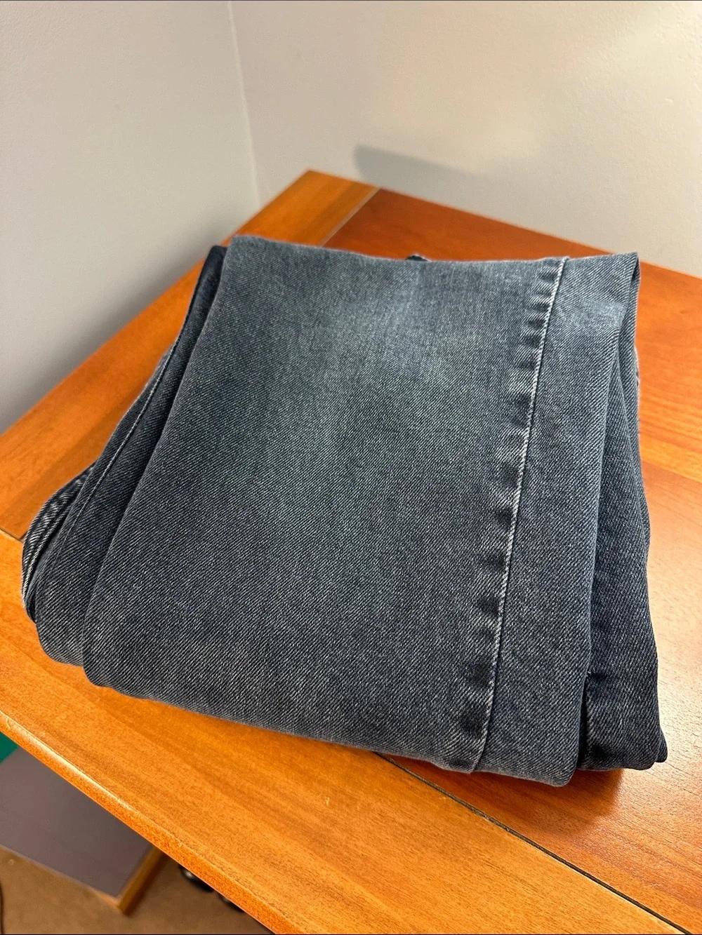 Levi's Slim Straight Men's Jeans in Deep Blue